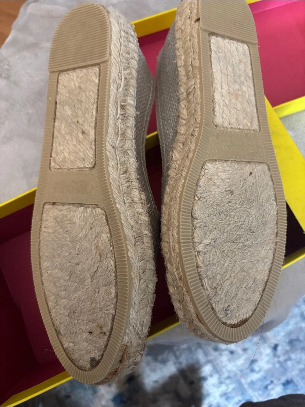 Kenneth Cole Reaction Metallic Gold and Tan Espadrille Flats